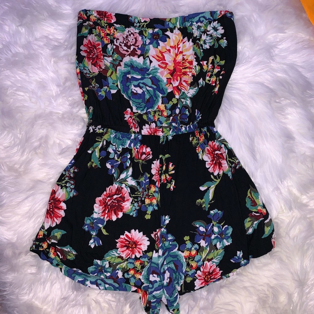 romper - Picture 3 of 3
